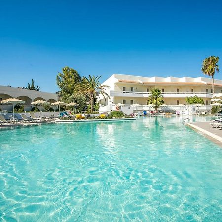 Hotel Niriides Beach Kolymbia Exterior photo