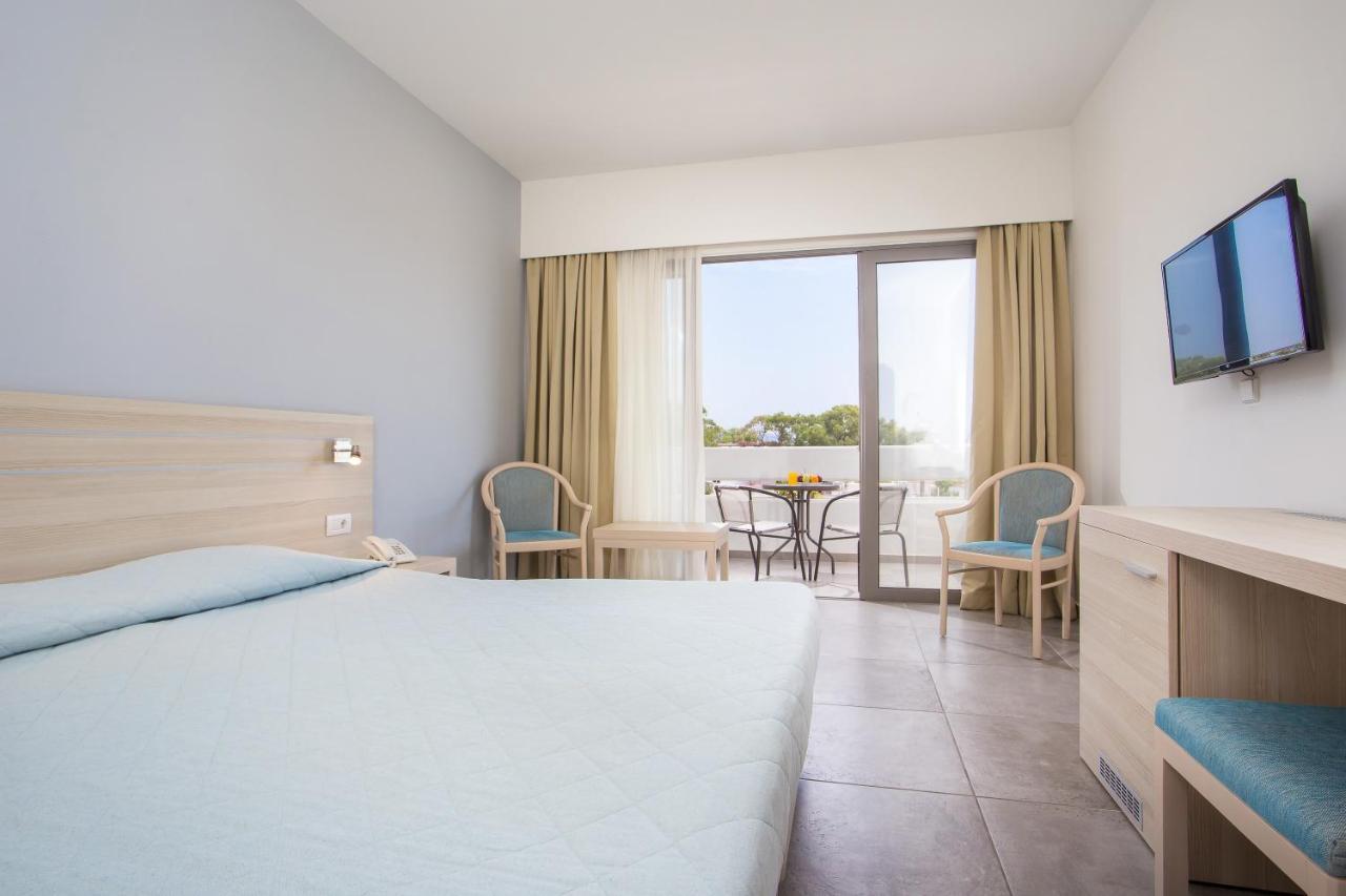 Hotel Niriides Beach Kolymbia Exterior photo
